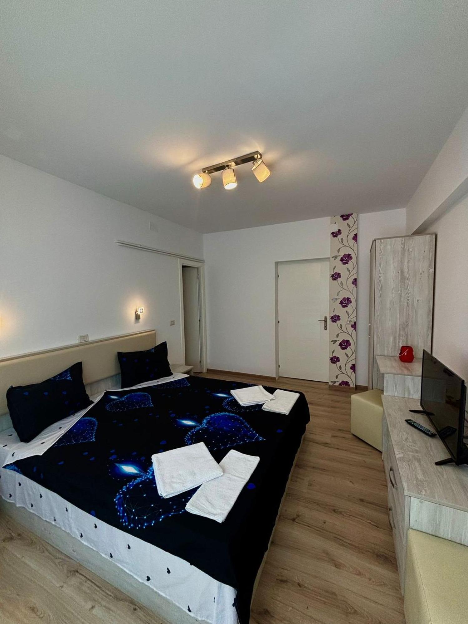 Calypso Rooms Făgăraş Εξωτερικό φωτογραφία
